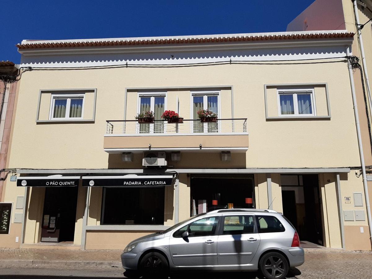 Alojamento Ferreira - Apartamento B Santiago do Cacém Exterior foto